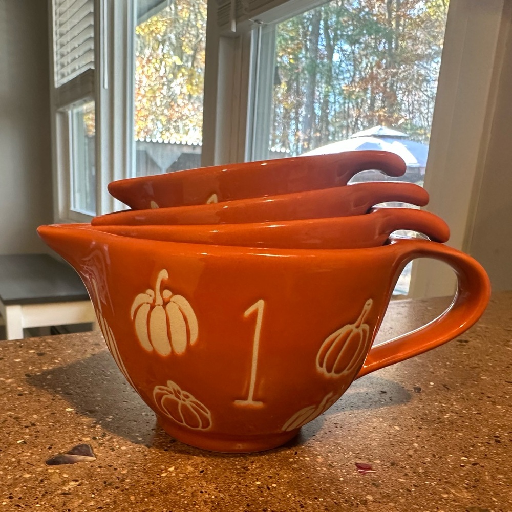 Rae Dunn Pumpkin Measuring Cups with handles